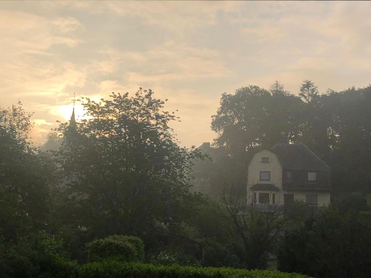 Gezellige Villa Met Open Haard En Zonnige Tuin. Doische Kültér fotó